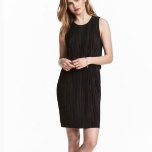 H&M pleated black dress